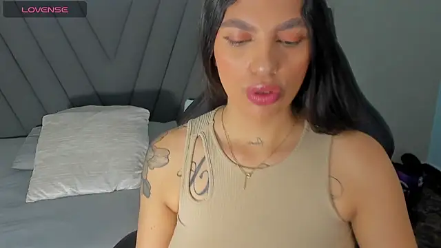 TATILARSON1 online show from 01-07-26, 12:40