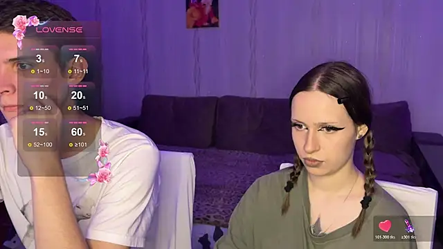 Romanhavesweetydick777 online show from 10-31-25, 05:14