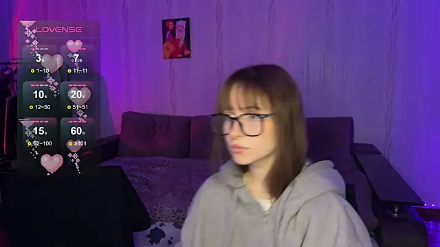 Romanhavesweetydick777 online show from 11-21-25, 03:54