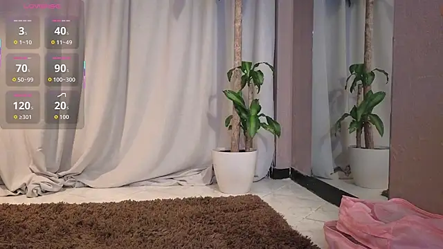 YuliethPetite online show from 02-11-26, 11:26