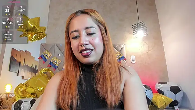 Snapshot of kailinmoonx chatting on 06-16-26, 12:52 kailinmoonx online show from 06-16-26, 12:52