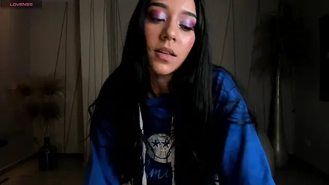 Snapshot of AmaliaCrus chatting on 09-18-25, 08:44 AmaliaCrus online show from 09-18-25, 08:44