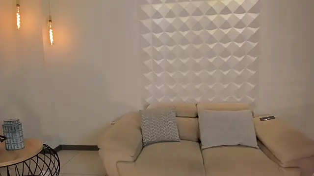 Snapshot of AmaliaCrus chatting on 10-05-25, 11:35 AmaliaCrus online show from 10-05-25, 11:35