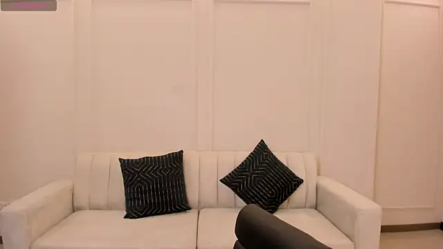 MaiaCollins online show from 02-26-26, 07:13