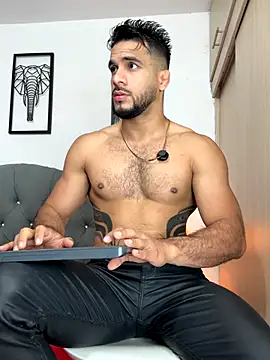 Maximiliano ford online show from 11-15-25, 10:45