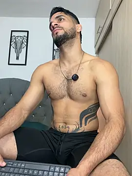 Maximiliano ford online show from 05-14-26, 10:27