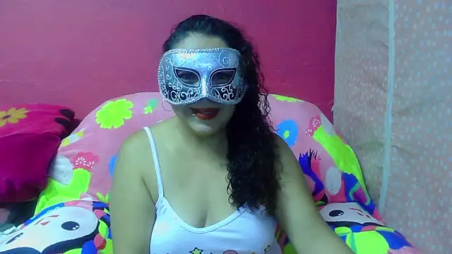 Snapshot of Pequitas_sexi chatting on 10-08-25, 05:27 Pequitas sexi online show from 10-08-25, 05:27