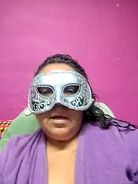 Snapshot of Pequitas_sexi chatting on 06-02-26, 09:28 Pequitas sexi online show from 06-02-26, 09:28