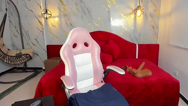 loress ass mature online show from 02-17-26, 07:20