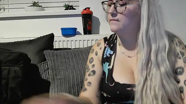 Sizzling Indie36 online show from 09-08-25, 11:37