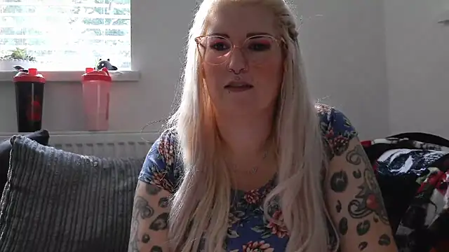 Sizzling Indie36 online show from 09-24-25, 11:46