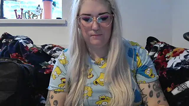 Sizzling Indie36 online show from 10-25-25, 03:18