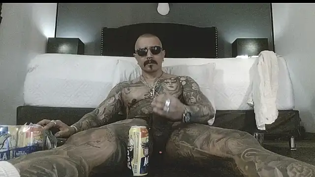 Snapshot of danilog515 chatting on 11-18-25, 07:13 danilog515 online show from 11-18-25, 07:13