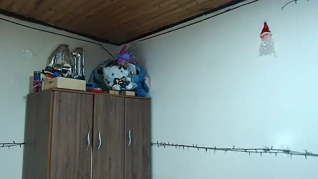 Samanta SS online show from 11-15-25, 03:37