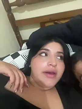 Snapshot of pareja_curiosa19 chatting on 05-02-26, 12:15 pareja curiosa19 online show from 05-02-26, 12:15