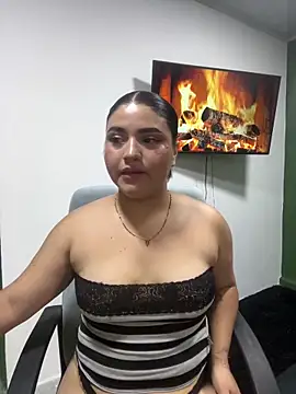 Snapshot of pareja_curiosa19 chatting on 05-18-26, 10:26 pareja curiosa19 online show from 05-18-26, 10:26