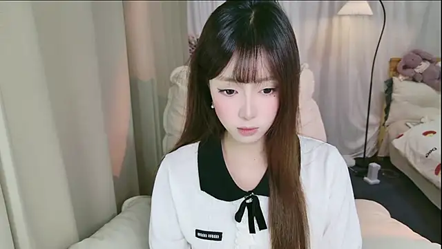 Snapshot of tiantianquandawang chatting on 11-08-25, 11:21 tiantianquandawang online show from 11-08-25, 11:21