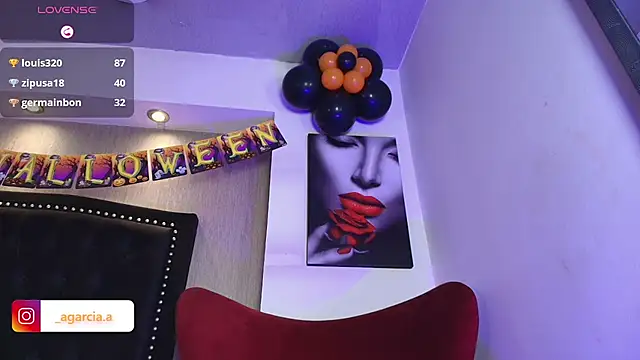 LiamWildx20 online show from 10-29-25, 08:49