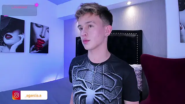 LiamWildx20 online show from 02-08-26, 03:54