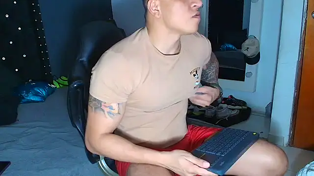 ethan dalton  online show from 09-12-25, 03:17