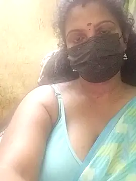Snapshot of poojaa-rani chatting on 03-25-26, 05:52 poojaa-rani online show from 03-25-26, 05:52