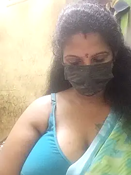 Snapshot of poojaa-rani chatting on 03-26-26, 06:35 poojaa-rani online show from 03-26-26, 06:35