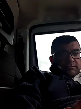 Snapshot of Maurzio@xh chatting on 09-26-25, 12:20 Maurzioxh online show from 09-26-25, 12:20