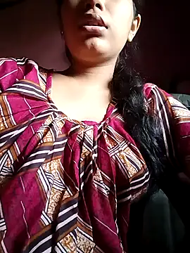 adrija94 online show from 12-19-25, 07:37