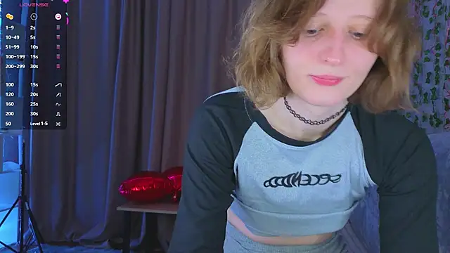 Snapshot of c0ralynx chatting on 02-17-26, 01:57 c0ralynx online show from 02-17-26, 01:57