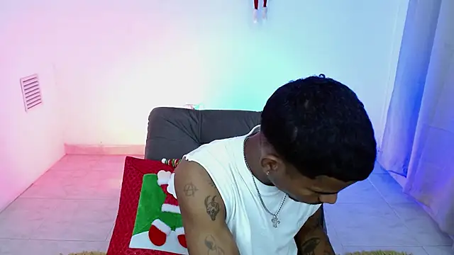 Snapshot of josua_smith chatting on 11-27-25, 01:29 josua smith online show from 11-27-25, 01:29