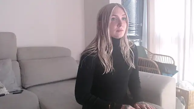 tattoobbgirl online show from 11-29-25, 04:10