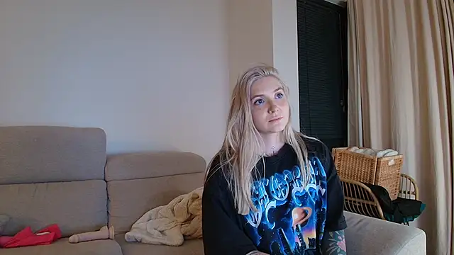 tattoobbgirl online show from 03-28-26, 07:24