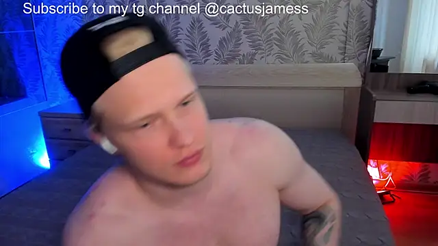 Snapshot of Cactus__James chatting on 05-31-26, 01:14 Cactus James online show from 05-31-26, 01:14