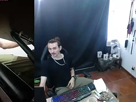 Snapshot of Aaron_malikk chatting on 03-13-26, 04:02 Aaron malikk online show from 03-13-26, 04:02