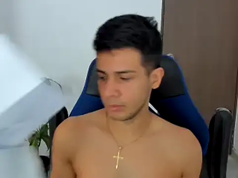 Snapshot of abel_bigcok chatting on 10-27-25, 07:40 abel bigcok online show from 10-27-25, 07:40