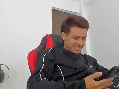 Snapshot of abel_bigcok chatting on 01-08-26, 08:11 abel bigcok online show from 01-08-26, 08:11