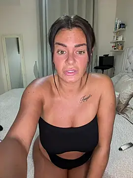 Snapshot of ultimate_PAWG chatting on 03-15-26, 07:42 ultimate PAWG online show from 03-15-26, 07:42