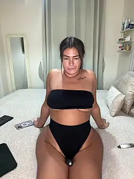 Snapshot of ultimate_PAWG chatting on 03-31-26, 08:48 ultimate PAWG online show from 03-31-26, 08:48