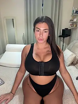 Snapshot of ultimate_PAWG chatting on 04-11-26, 07:07 ultimate PAWG online show from 04-11-26, 07:07