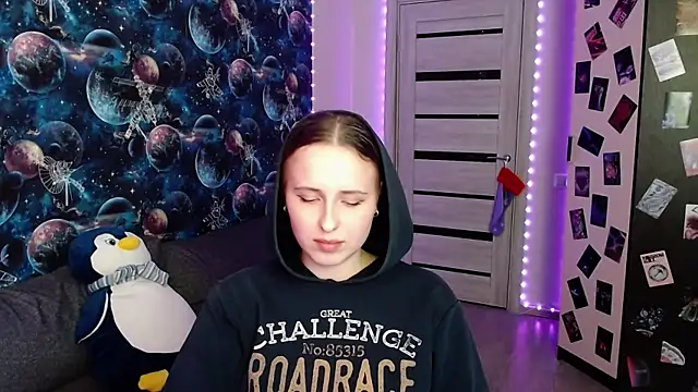 BarbiePieer online show from 01-11-26, 05:40