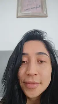 Elowyn online show from 04-19-26, 07:38