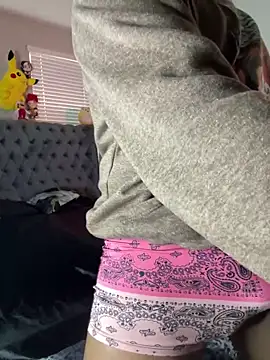 piscesaurora online show from 03-20-25, 12:22