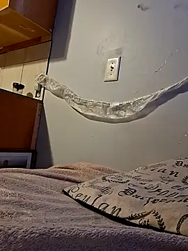 Demetricos online show from 10-09-25, 03:43