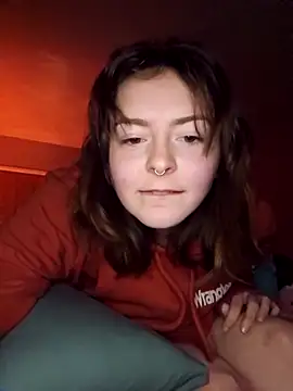 Tinyxteeny online show from 03-17-25, 06:29