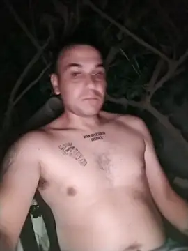 Snapshot of calfran chatting on 02-04-26, 02:17 calfran online show from 02-04-26, 02:17