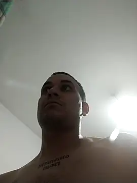 Snapshot of calfran chatting on 02-14-26, 06:43 calfran online show from 02-14-26, 06:43