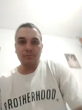 Snapshot of calfran chatting on 02-24-26, 04:32 calfran online show from 02-24-26, 04:32