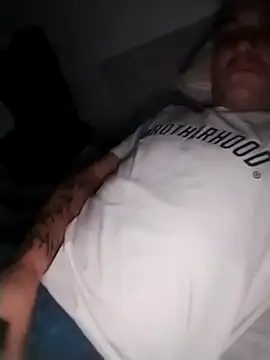 Snapshot of calfran chatting on 03-01-26, 09:22 calfran online show from 03-01-26, 09:22