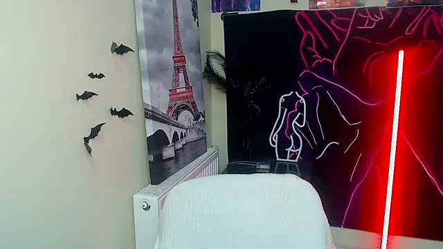 VanessaRey  online show from 11-13-25, 05:50