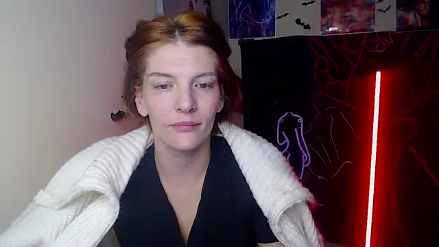 VanessaRey  online show from 11-17-25, 05:57